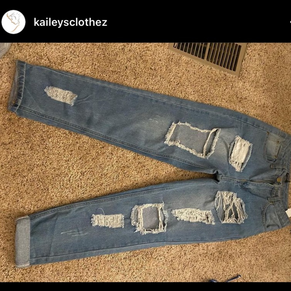 Ripped jeans